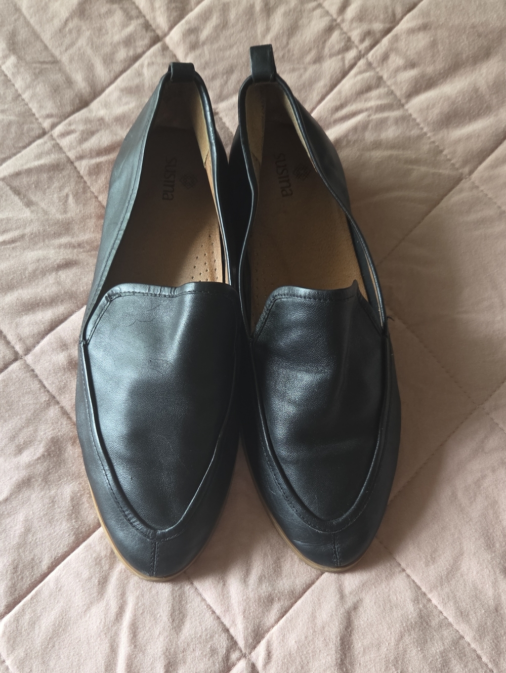 Susina Kellen Black Leather Loafers Womens Size 8